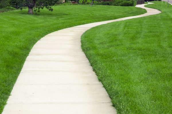 Cost of Cracked Sidewalk Repair in Fairhope